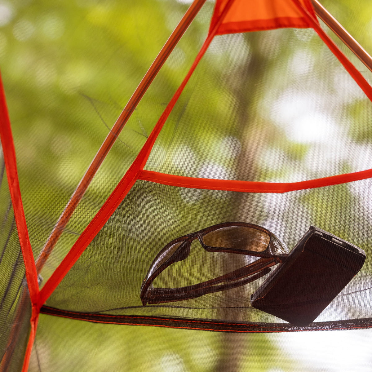 Lightweight 1-Person Backpacking Tent M567