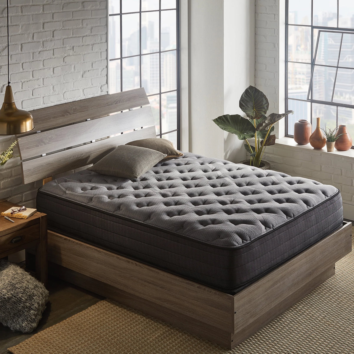 12 inch Plush Hybrid Mattress J8966