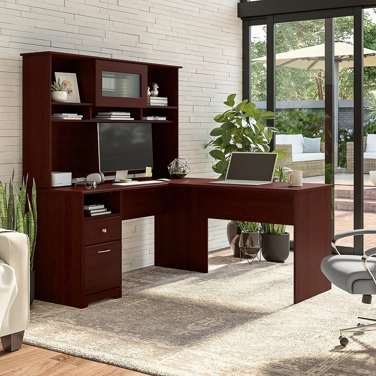 Engineered Wood Desk Return in Harvest Cherry Y6153