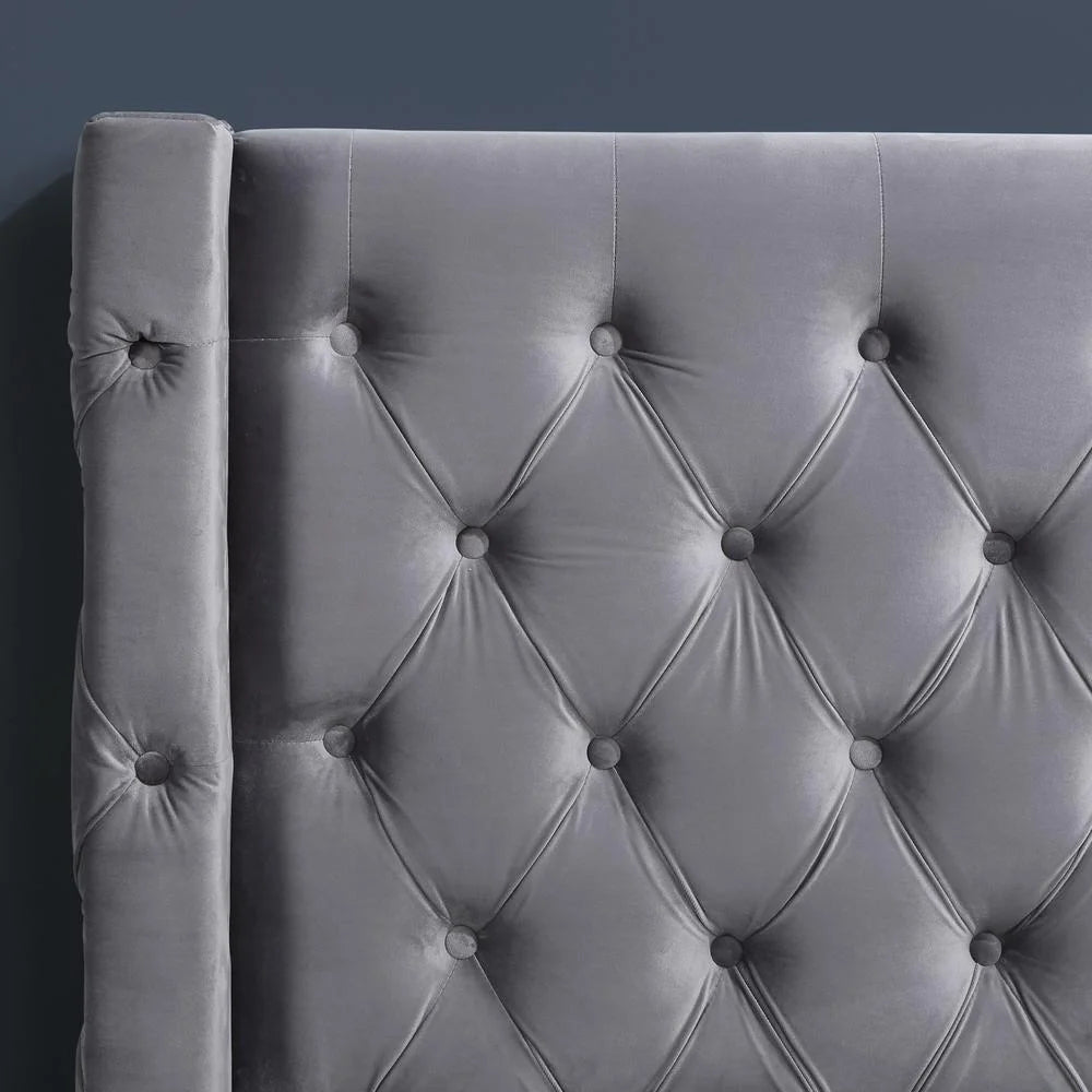 King Platform Bed with Tufted Velvet Upholstery in Gray F737249