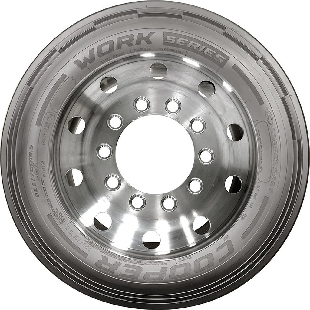 225/70R19.5 Commercial Tire D73116