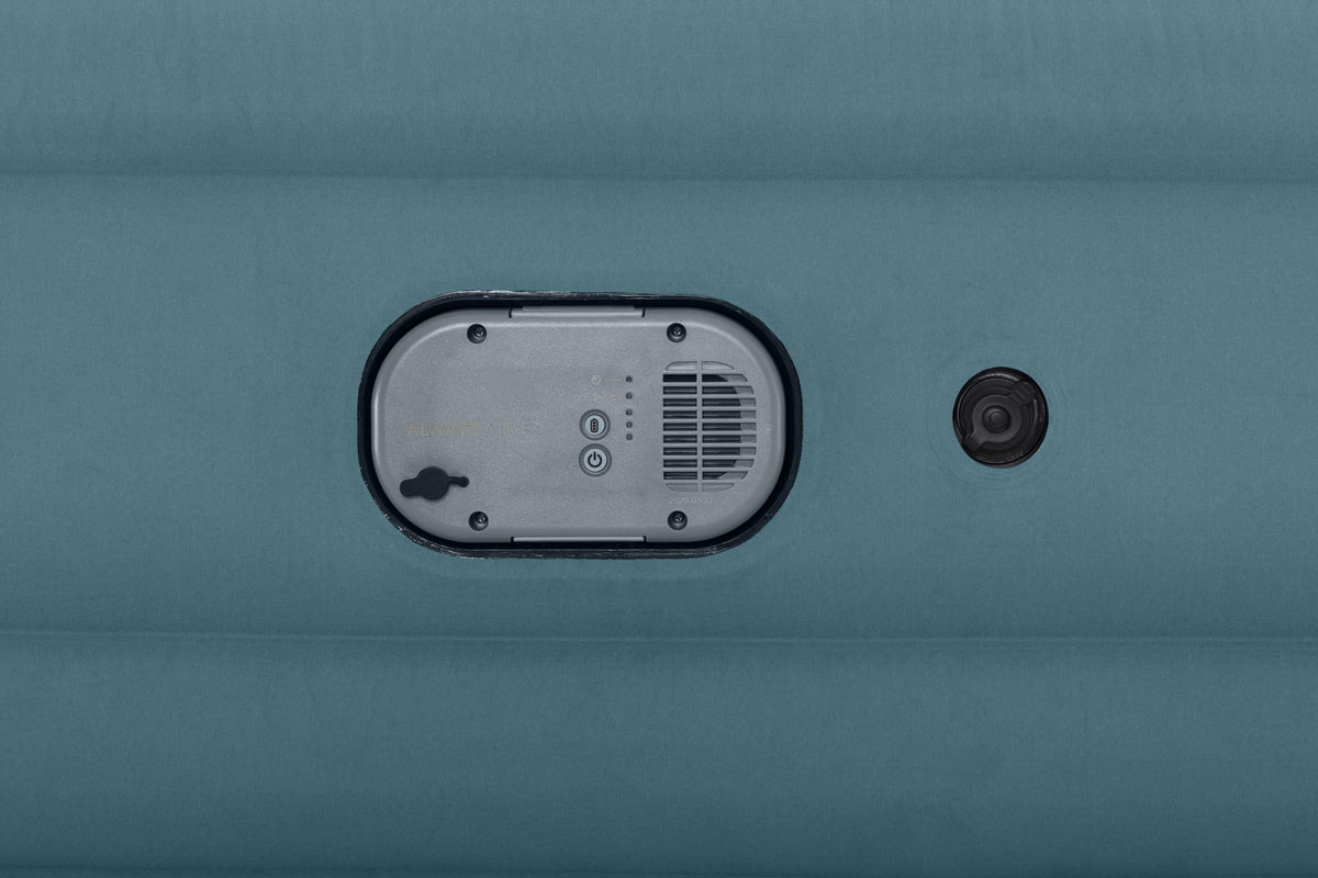 Queen Air Mattress with Rechargeable Pump Y347