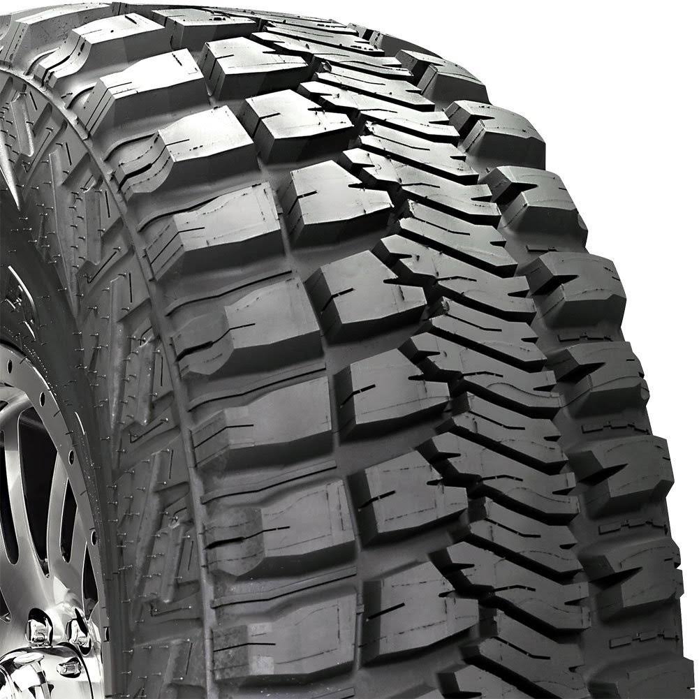 LT285/70R17 Tire G79371
