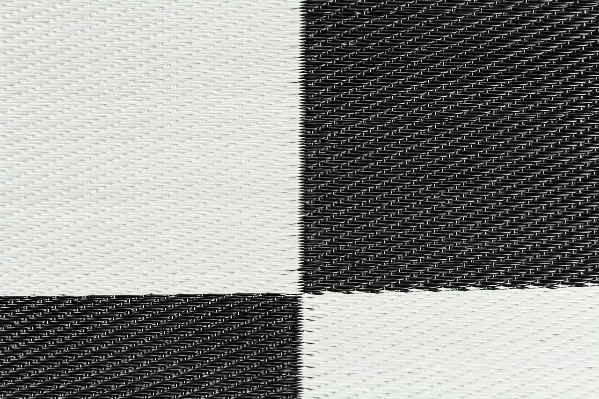 Black & White Checkered Outdoor Patio Mat 9' x 12' G20715