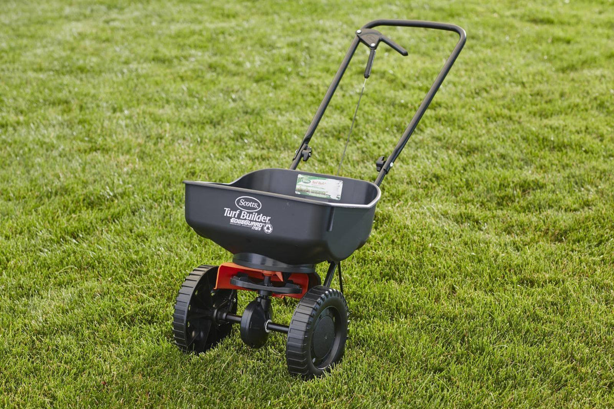 Mini Broadcast Spreader R9799