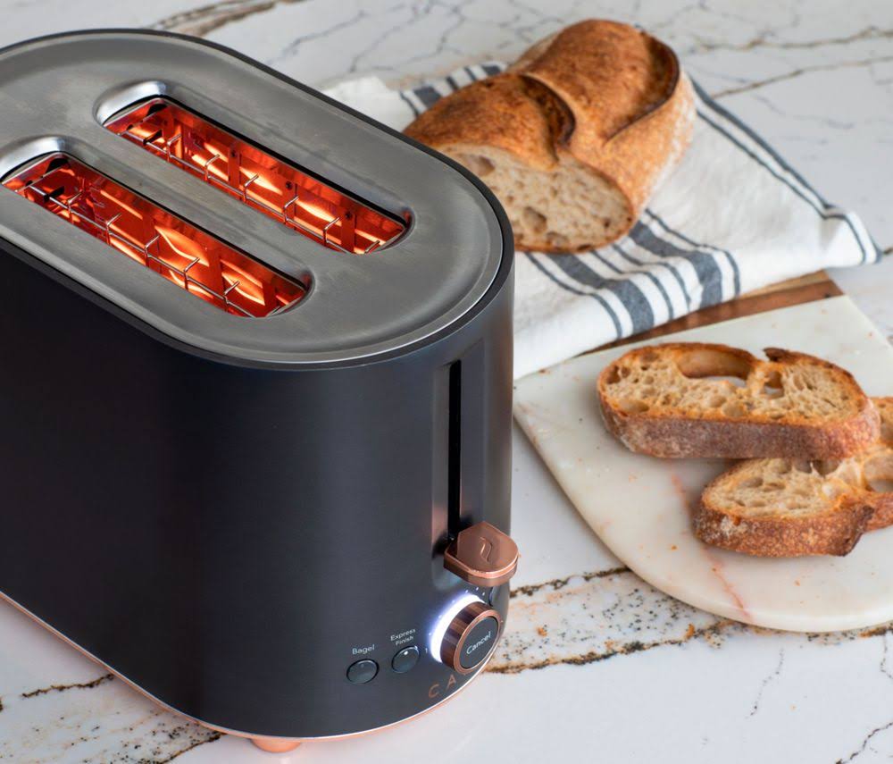 Matte Black 2-Slice Toaster W852