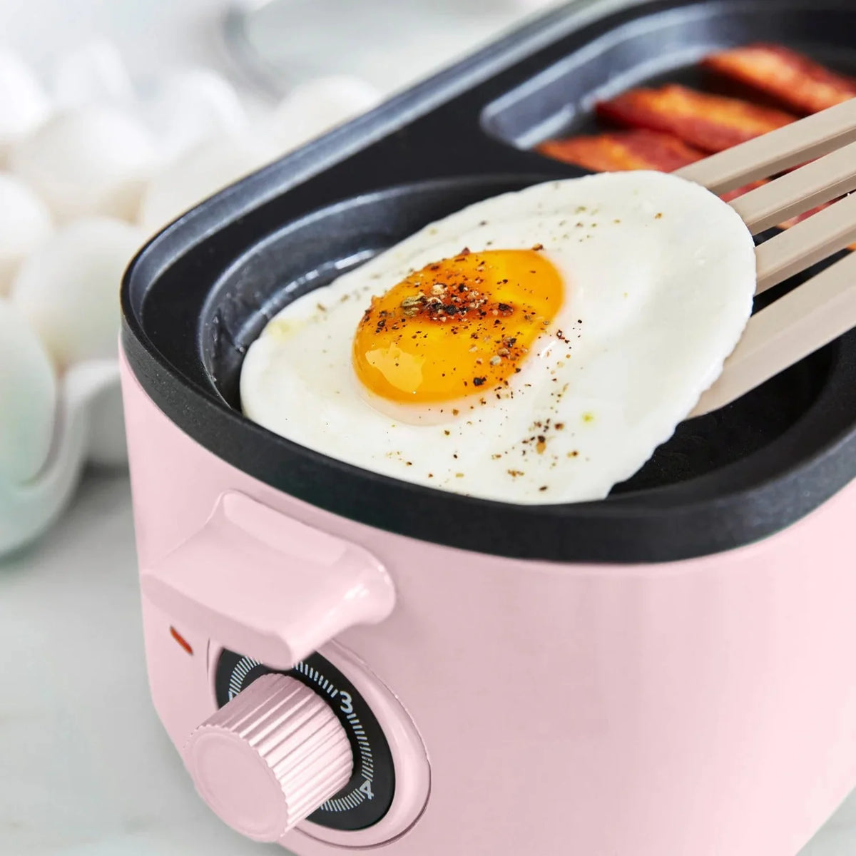 Pink Breakfast Maker V8303