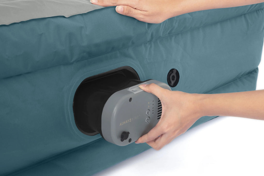Queen Air Mattress with Rechargeable Pump Y347